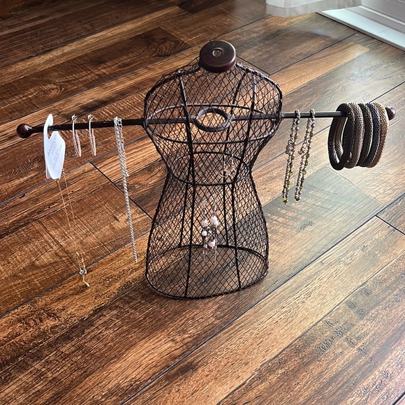 Source Unknown Other - Jewelry display storage